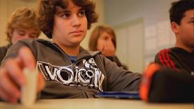 L'ADJOINT AVAIT UNE BARBE